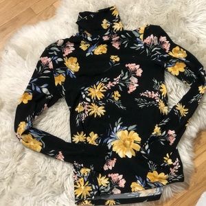 Yumi Kim OMG Floral Top in Sz XS